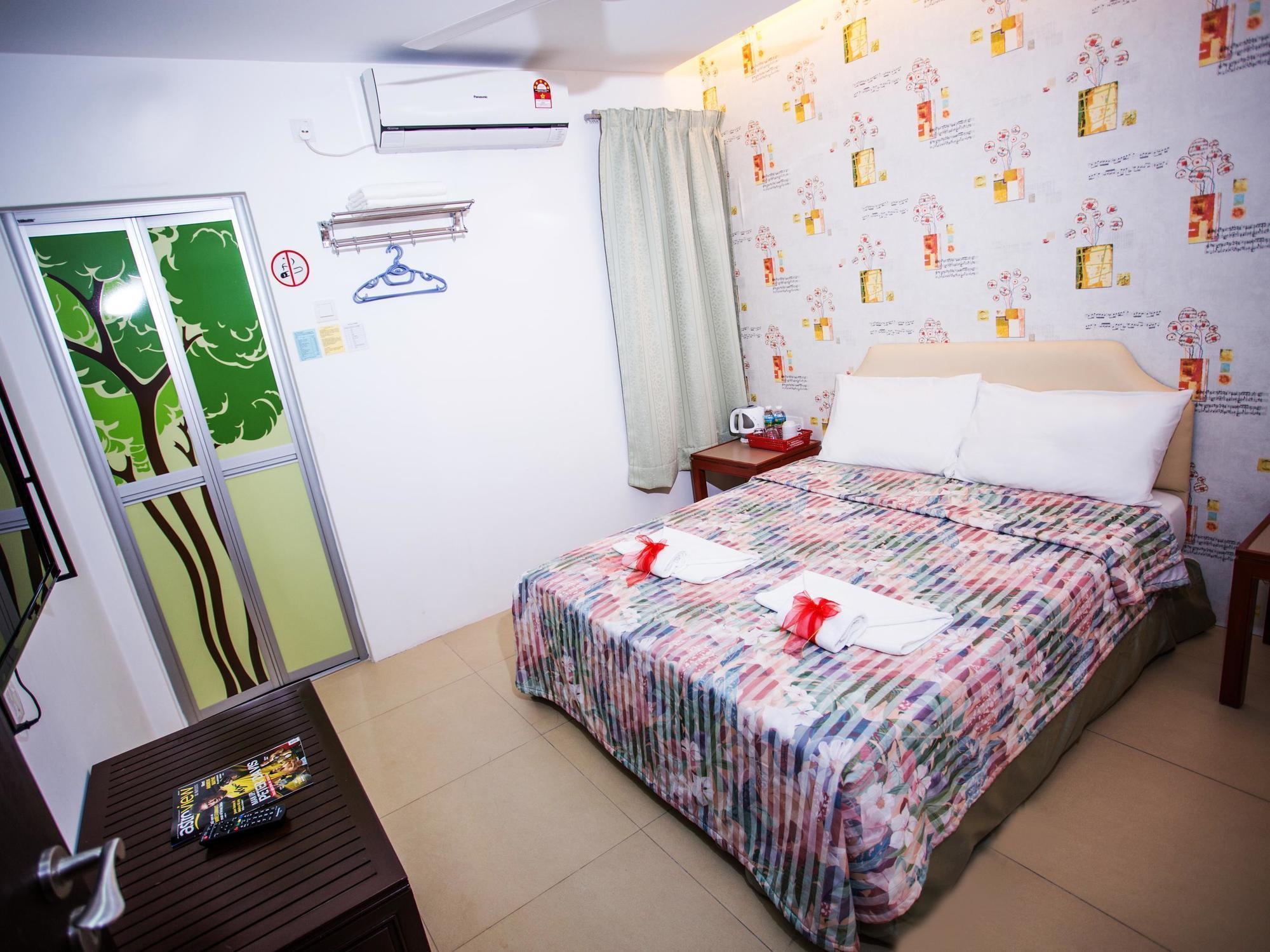 Kb50 Guesthouse Kuantan Exterior foto